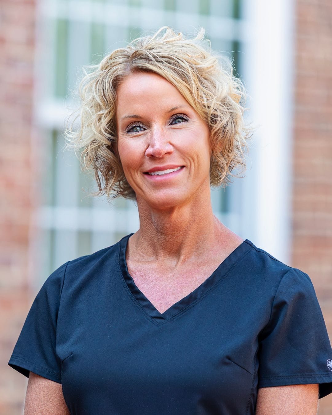 Leslee